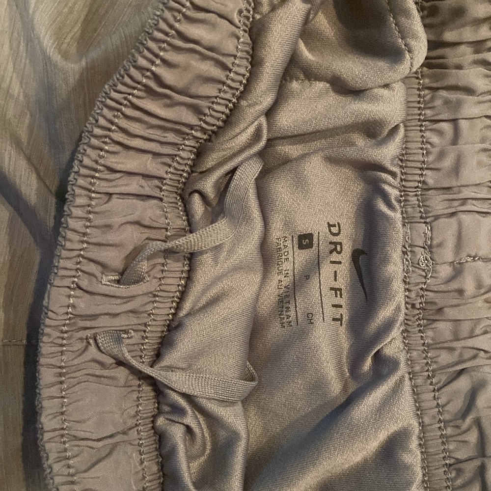 Running shorts - Picture 3 of 3